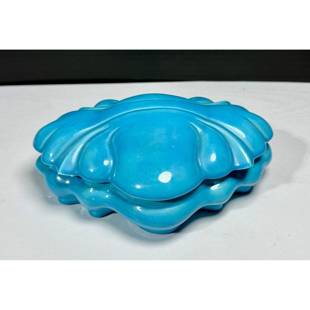 VTG Studio Turquoise Blue Ceramic Seashell Trinket Jewelry Box Dresser Box